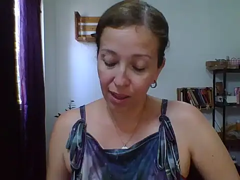 Snapshot of charlott_ponce chatting on May 2026 06:46:02 PM charlott ponce online show from May 2026 06:46:02 PM