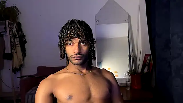 Snapshot of gerson173Hugo chatting on September 2025 02:44:01 AM gerson173Hugo online show from September 2025 02:44:01 AM