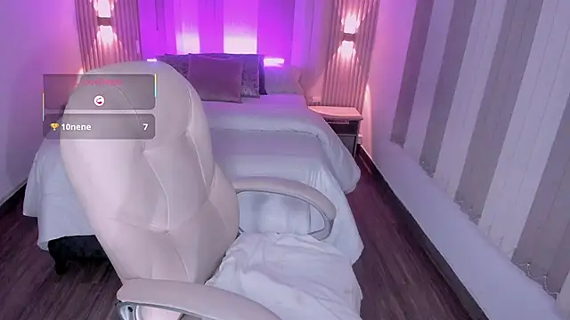 viiolet thomas online show from March 2025 01:02:02 AM