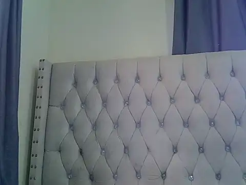 Amberay1 online show from May 2026 09:39:02 AM