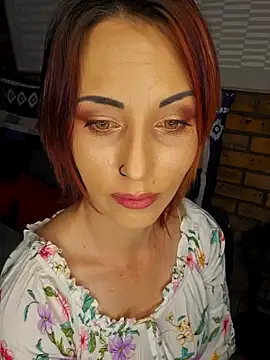 Snapshot of Astoria_Moon chatting on September 2025 12:05:02 PM Astoria Moon online show from September 2025 12:05:02 PM