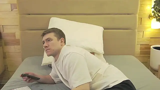 EthanPinkman online show from February 2026 05:03:02 AM