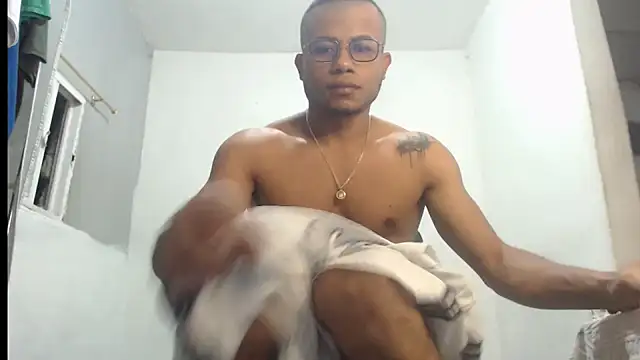 grandominantex1 online show from September 2025 01:20:01 AM