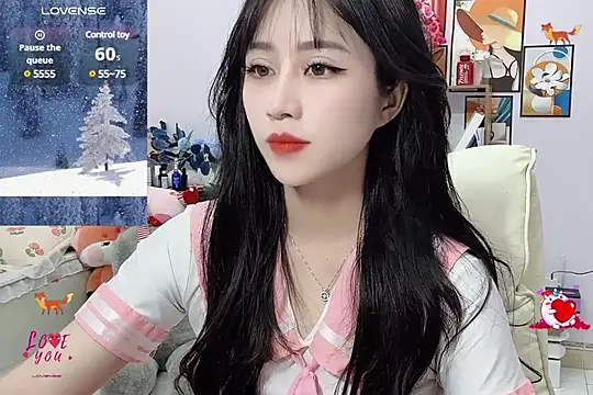  LLisa  online show from February 2025 04:56:02 PM