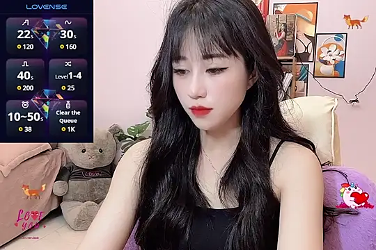  LLisa  online show from March 2025 04:34:02 PM