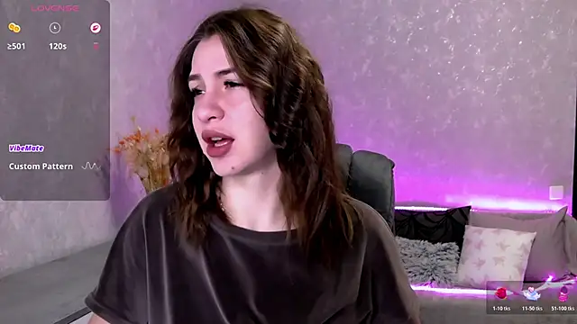 Naughty  Megan online show from November 2025 06:59:02 AM