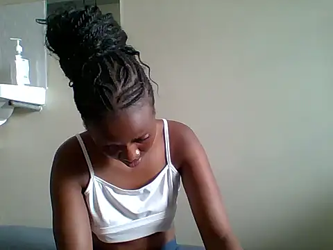 Snapshot of sexy_darleen23 chatting on March 2025 09:01:02 AM sexy darleen23 online show from March 2025 09:01:02 AM