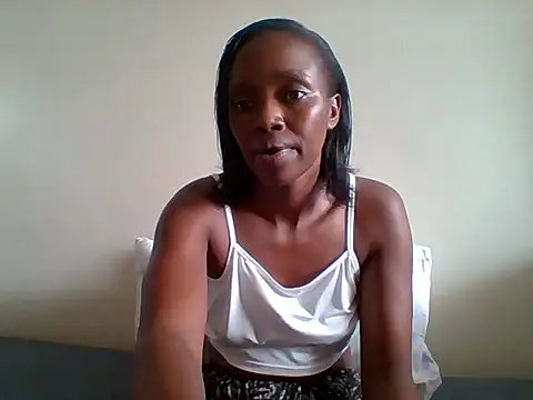 Snapshot of sexy_darleen23 chatting on March 2025 01:42:02 PM sexy darleen23 online show from March 2025 01:42:02 PM