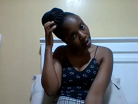 Snapshot of sexy_darleen23 chatting on September 2025 03:13:01 PM sexy darleen23 online show from September 2025 03:13:01 PM