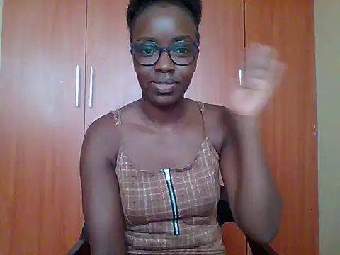 Snapshot of sexy_darleen23 chatting on April 2026 10:18:01 AM sexy darleen23 online show from April 2026 10:18:01 AM