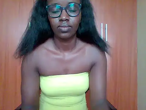 Snapshot of sexy_darleen23 chatting on April 2026 08:56:01 AM sexy darleen23 online show from April 2026 08:56:01 AM