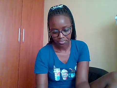 Snapshot of sexy_darleen23 chatting on May 2026 08:42:02 AM sexy darleen23 online show from May 2026 08:42:02 AM