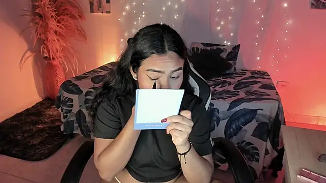 Riana Kean online show from March 2026 03:24:01 AM