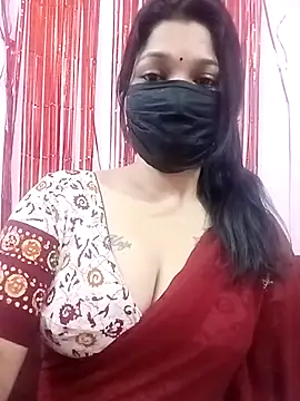 Snapshot of Beauty-khan chatting on February 2025 03:39:02 PM Beauty-khan online show from February 2025 03:39:02 PM