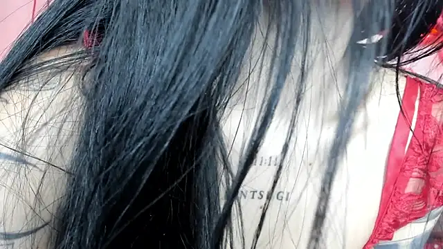 chaymae nah  online show from February 2026 06:52:01 AM