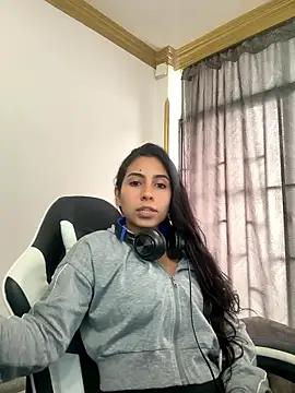 bella-black online show from January 2026 03:06:02 PM