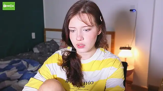 HanahCute online show from September 2025 07:28:01 PM