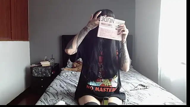 Emilia 1995 online show from January 2025 06:10:01 PM