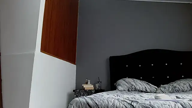 Emilia 1995 online show from January 2025 07:51:01 PM