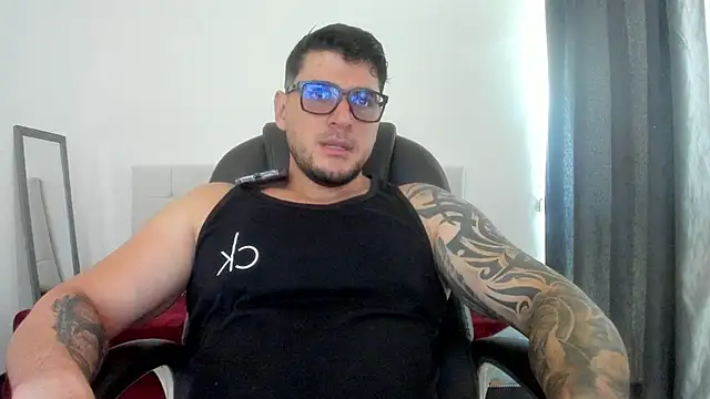 Snapshot of Teilor_Creed chatting on October 2025 07:29:02 PM Teilor Creed online show from October 2025 07:29:02 PM