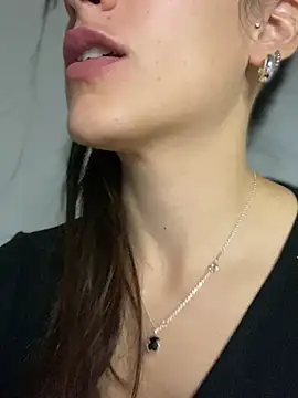 alessandra-a online show from March 2025 08:21:02 PM