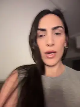 alessandra-a online show from November 2025 02:10:02 AM