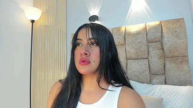 amatista  smith online show from October 2025 08:31:01 PM