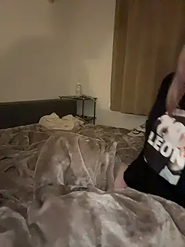 NANAchan R online show from February 2026 12:38:01 PM