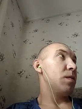 Snapshot of MityaXLoves chatting on November 2025 05:17:01 AM MityaXLoves online show from November 2025 05:17:01 AM