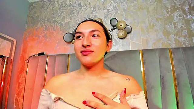 TomLondon  online show from February 2026 11:53:02 AM