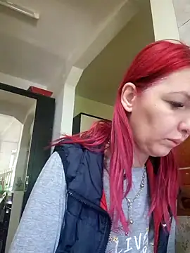 Snapshot of Evadesirex46 chatting on May 2026 11:37:01 AM Evadesirex46 online show from May 2026 11:37:01 AM