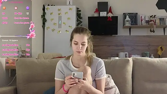 Girl alone home online show from February 2025 04:58:01 AM
