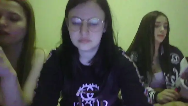 German Eva online show from March 2025 06:59:01 AM