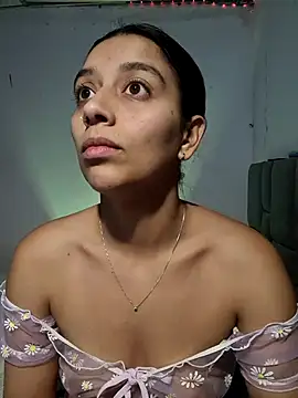 BrittanyDiaz online show from February 2025 06:20:01 PM