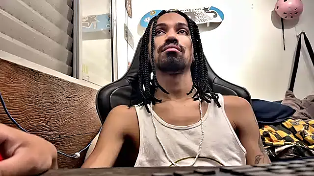 Snapshot of hotcamboy420 chatting on February 2025 10:53:02 PM hotcamboy420 online show from February 2025 10:53:02 PM