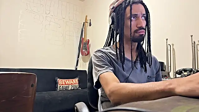 Snapshot of hotcamboy420 chatting on October 2025 04:34:02 AM hotcamboy420 online show from October 2025 04:34:02 AM