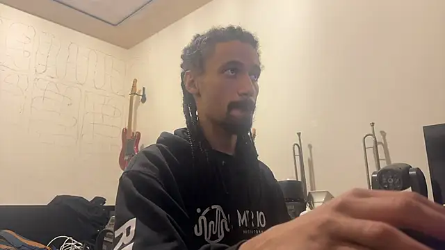 Snapshot of hotcamboy420 chatting on November 2025 05:43:02 AM hotcamboy420 online show from November 2025 05:43:02 AM