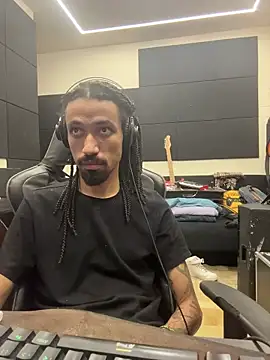 hotcamboy420 online show from January 2026 05:11:01 AM