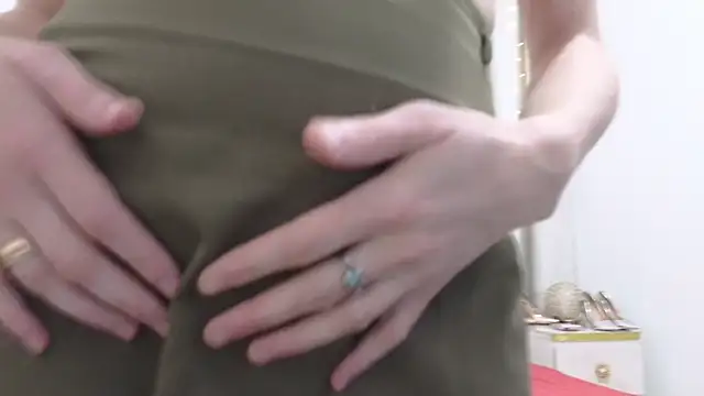 HairyLola online show from December 2024 01:38:02 PM