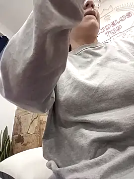 karlamorris  online show from October 2025 01:54:01 PM