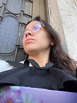 karlamorris  online show from February 2026 01:15:01 PM