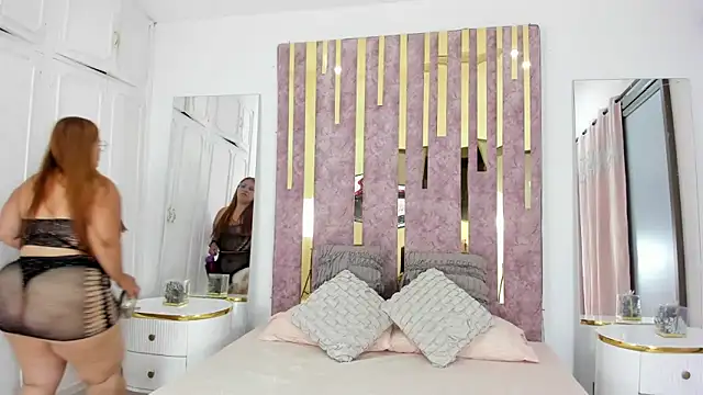 LeahxBarker online show from February 2025 11:30:01 PM