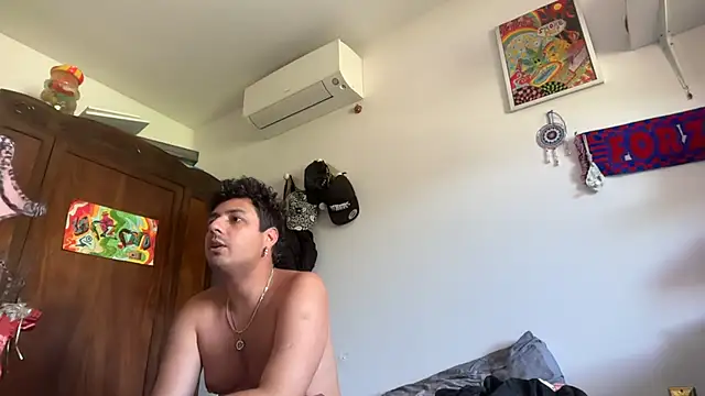 sw333tVicky online show from June 2026 09:45:01 AM