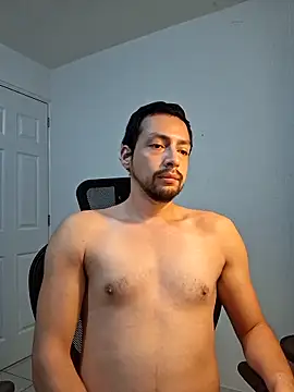 Andresarr93 online show from September 2025 07:37:02 PM