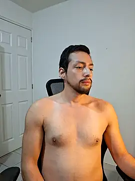 Andresarr93 online show from September 2025 08:22:01 PM