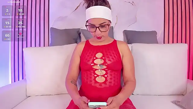 Snapshot of ChloeParkss_ chatting on March 2026 02:56:02 PM ChloeParkss online show from March 2026 02:56:02 PM