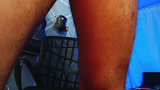 MagnusFrost online show from February 2025 11:19:02 PM