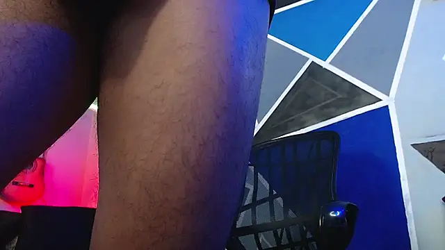 MagnusFrost online show from October 2025 03:23:02 AM