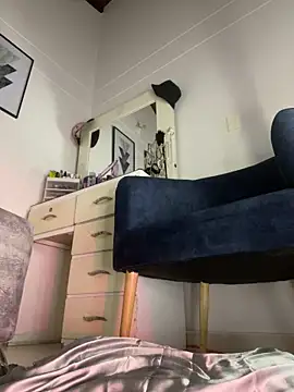 LynnSam  online show from December 2024 09:20:02 PM