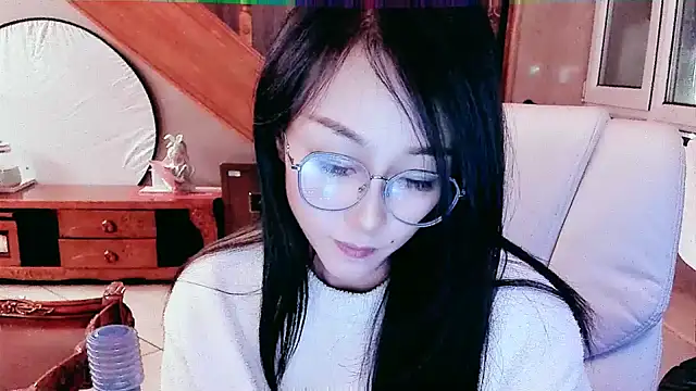 NIAN-er online show from February 2025 01:11:01 PM